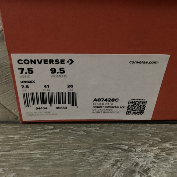 Converse Gender Inclusive Chuck Taylor® All Star® 70 High Top Sneaker - Picture 11 of 11